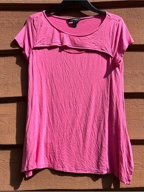 Ellen Tracy Pink Cutout Keyhole Short Sleeve Top